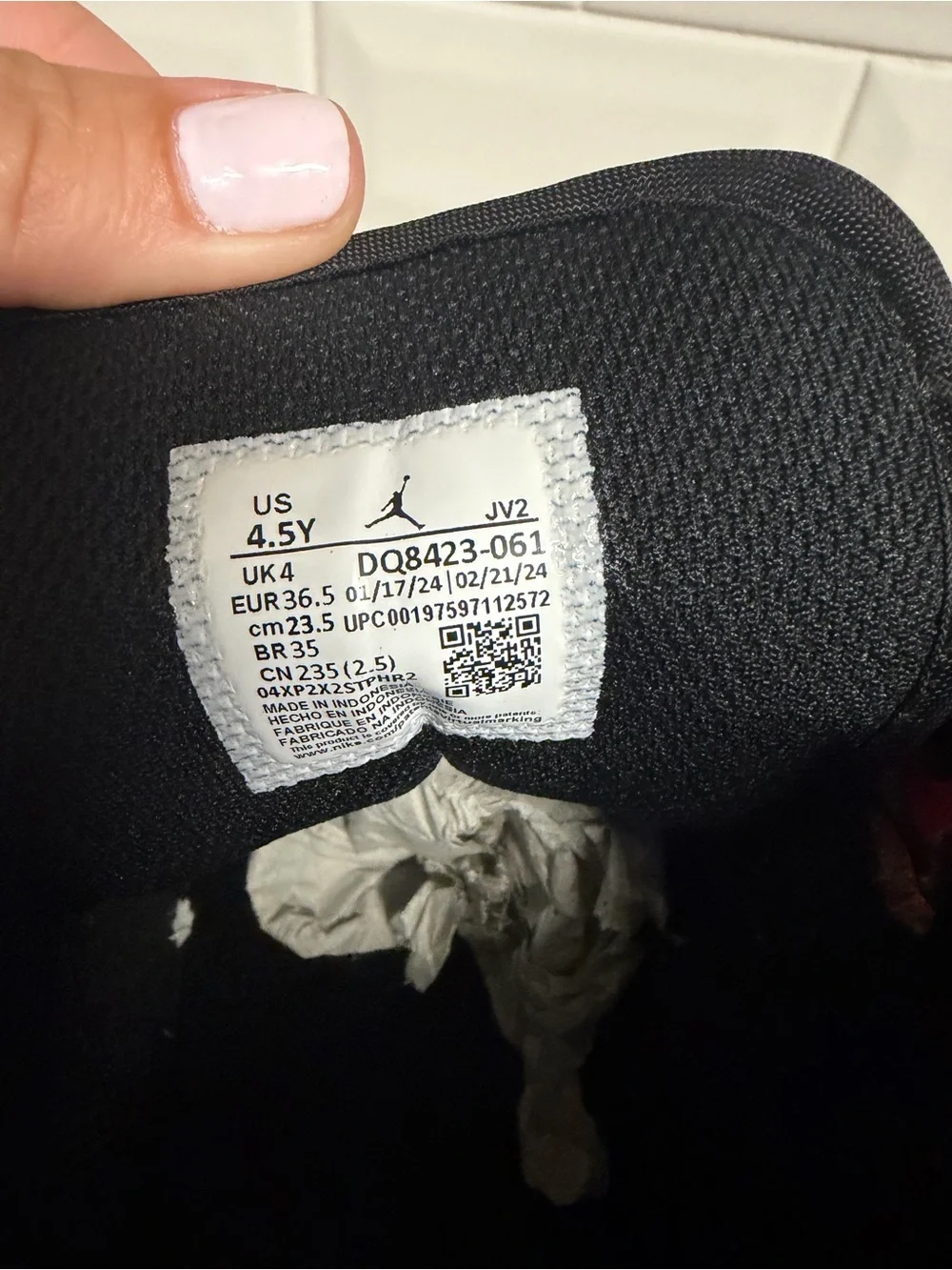 Nike Air Jordans - Picture 6 of 11